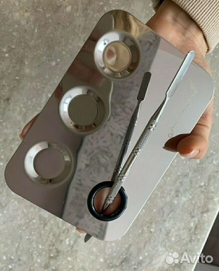 Палитра визажиста