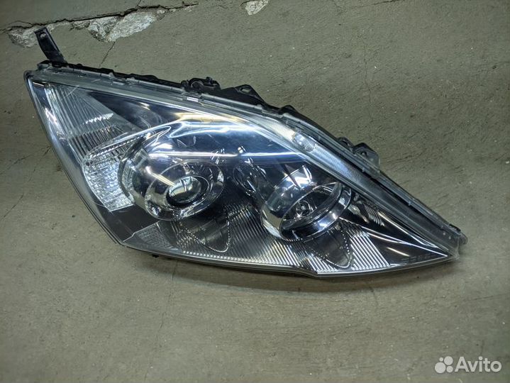 Фара правая галоген Honda CR-V 3