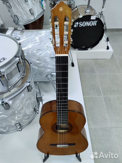 Yamaha C40 Классическая гитара