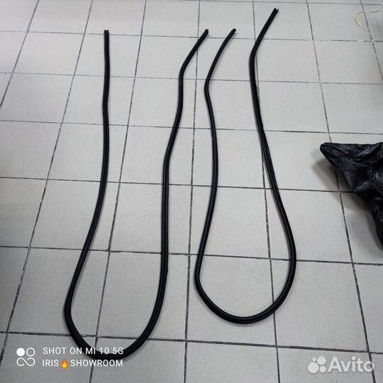 Уплотнитель проема двери нива