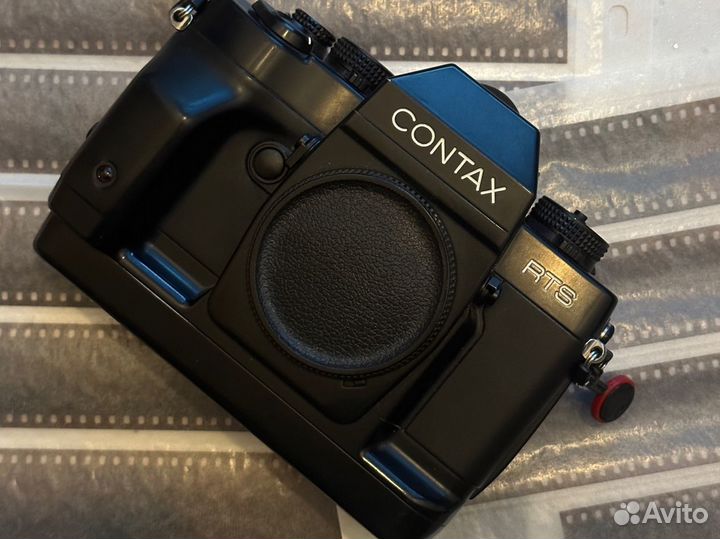 Contax RTS III + Carl Zeiss Planar 50mm f/1.4