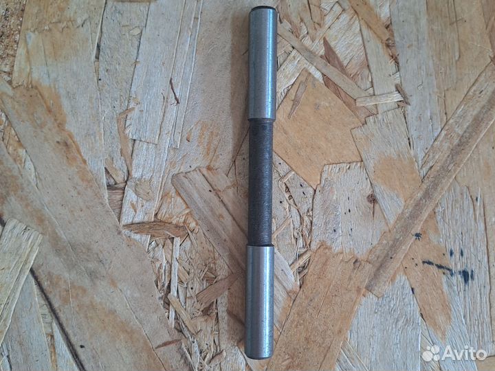 Толкатель бензонасоса Москвич