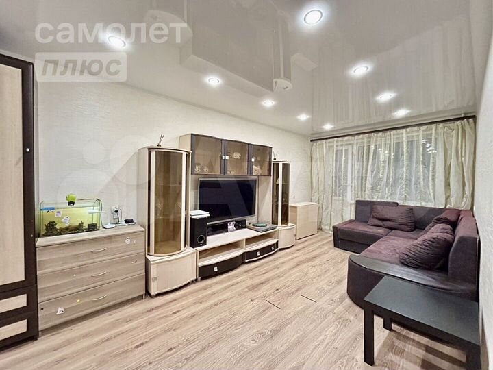 4-к. квартира, 77,6 м², 6/9 эт.