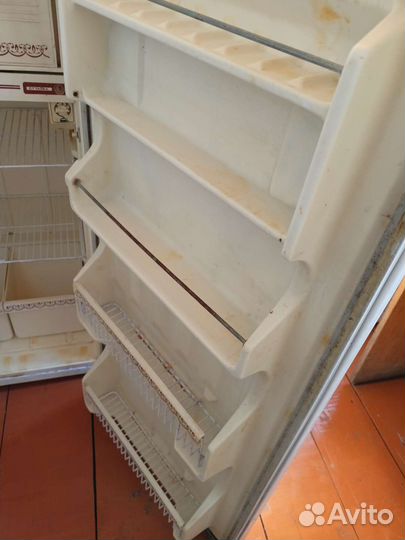 Холодильник Полюс-VII б/у