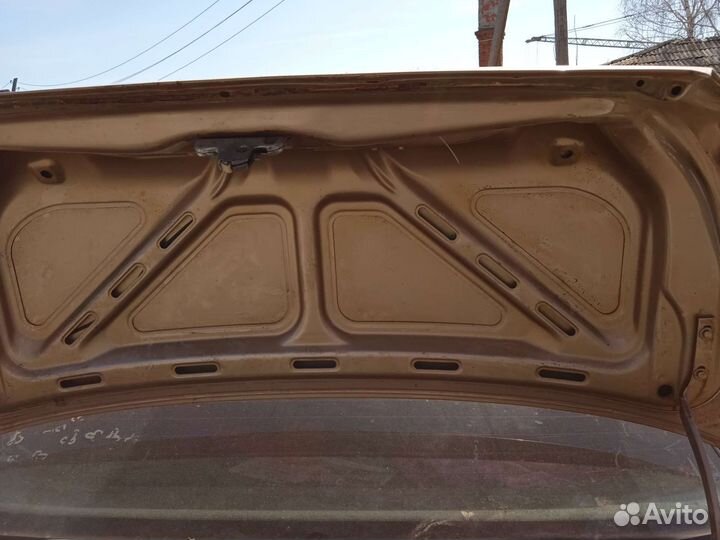 Крышка багажника Daewoo Nexia Деу Нексия