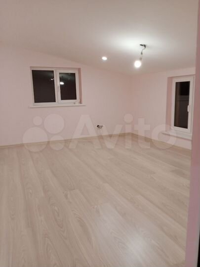 Дом 105 м² на участке 3 сот.