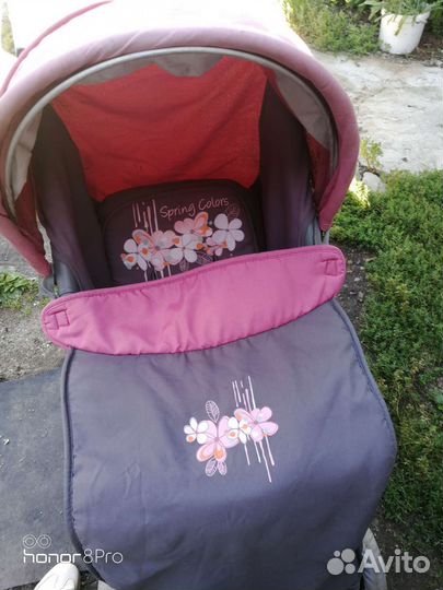 Прогулочная коляска