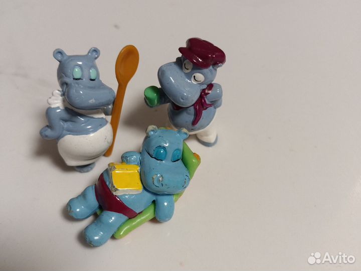 Фигурки Киндер 90-е