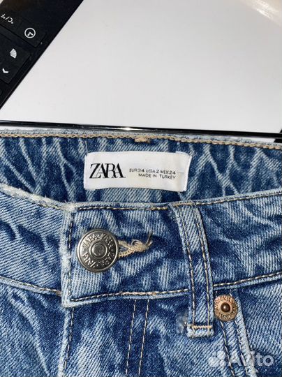 Джинсы Zara