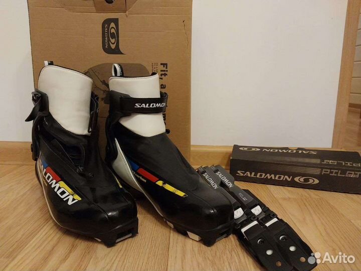 Лыжные ботинки коньковые