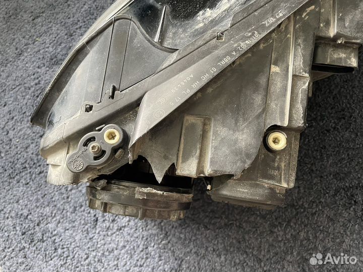 Фара левая golf7