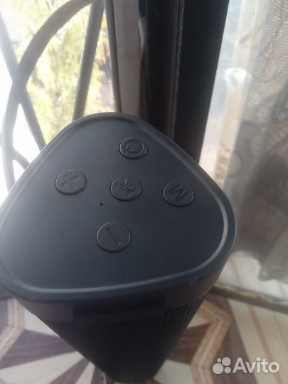 Портативная колонка