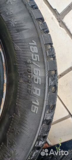 Michelin X-Ice North 3 185/65 R15