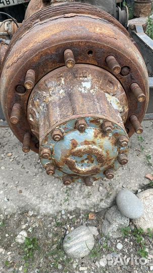 Задний мост в сборе