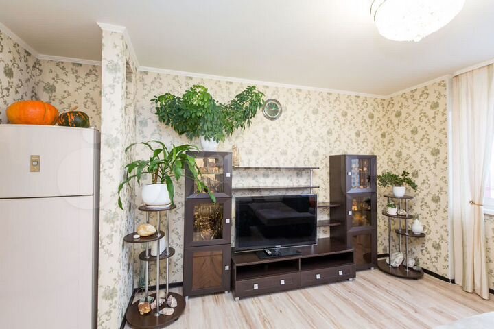 2-к. квартира, 82,9 м², 7/9 эт.