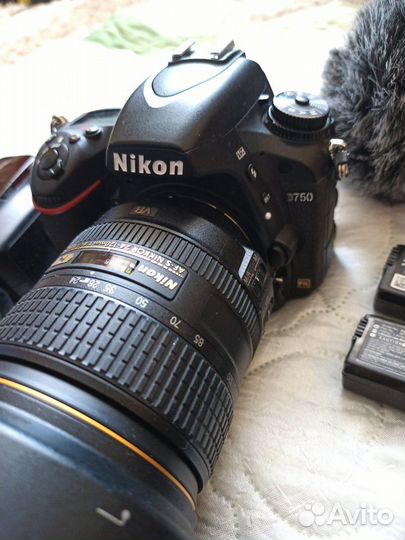 Sony alpha 7S Nikon D750