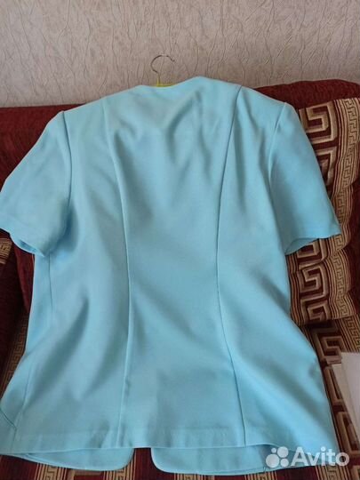 Костюм женский