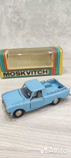 Модель автомобиля москвич СССР