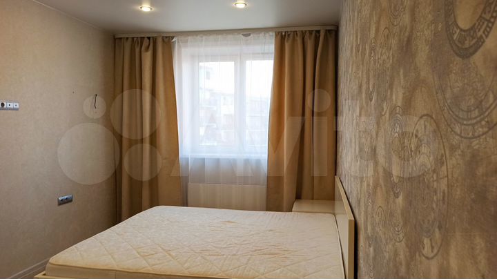 2-к. квартира, 60 м², 3/6 эт.