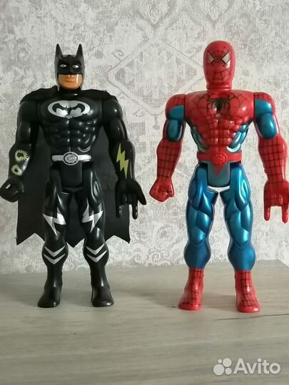 Бетмен и человек- паук