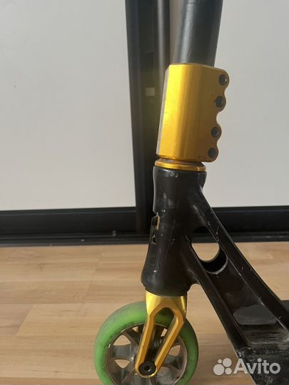 Трюковой самокат кастом стрит