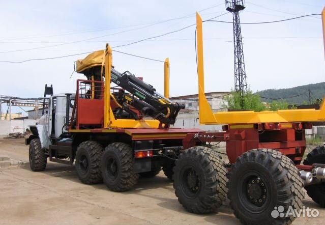 Урал 43204-10 с КМУ, 2000