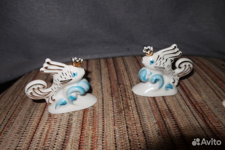 Фарфоровая статуэтка Золотая рыбка.Сысерть