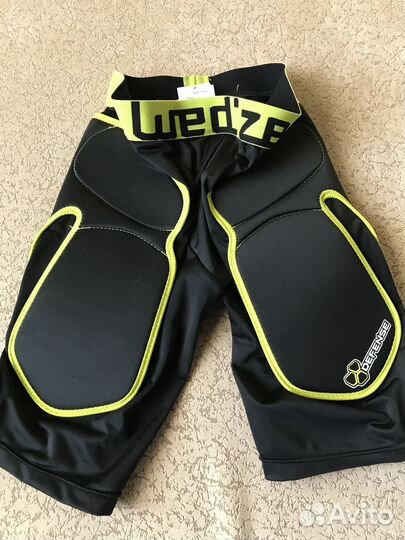 Защитные шорты для сноуборда