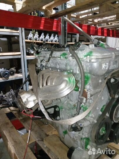 Двигатель Toyota Corolla avensis 1zr 2zr