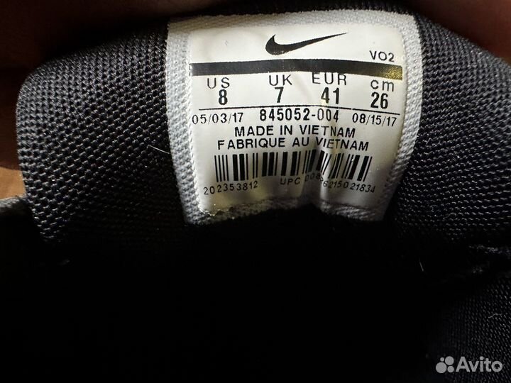 Кроссовки Nike Air Force 41