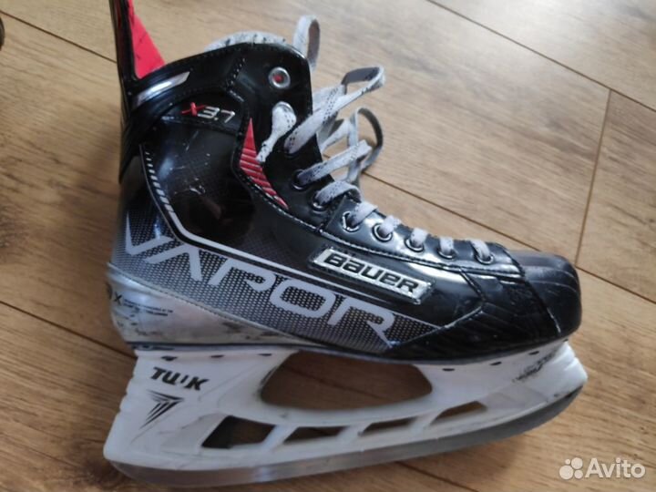 Хоккейные коньки bauer vapor