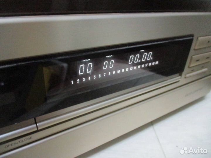 CD Проигрыватель Denon DCD-3500RG