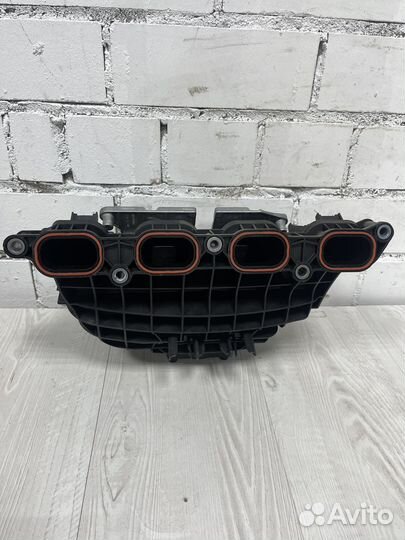 Коллектор впускной Bmw 1-Series F20