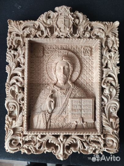 Икона Резная из натурального дерева