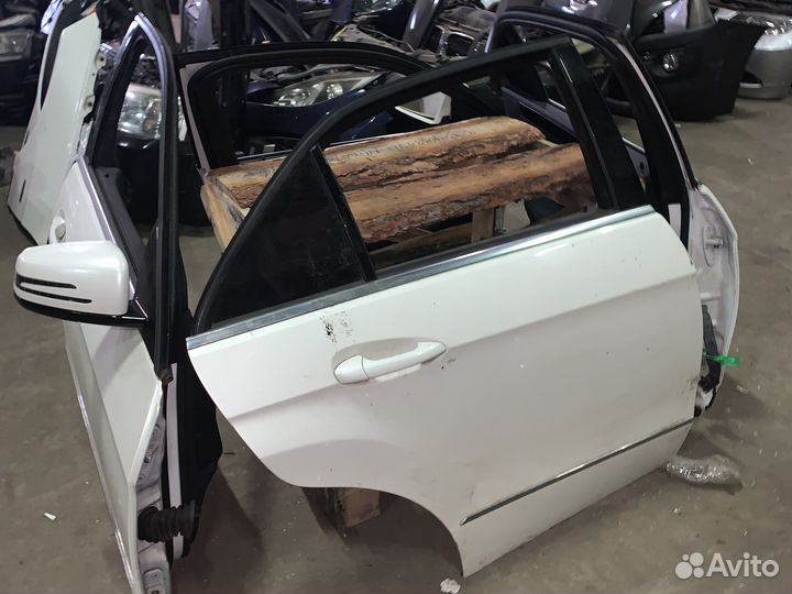 Дверь Mercedes Benz E-class w212