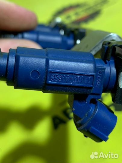 Топливная рампа Hyundai Solaris RB G4fа 2013