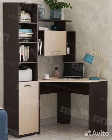 Угловой письменный стол с пеналом