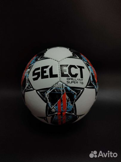 Футбольный мяч