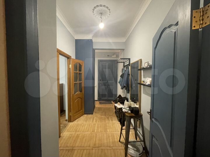 3-к. квартира, 63 м², 2/5 эт.