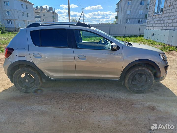 Renault Sandero Stepway 1.6 AT, 2018, 70 000 км