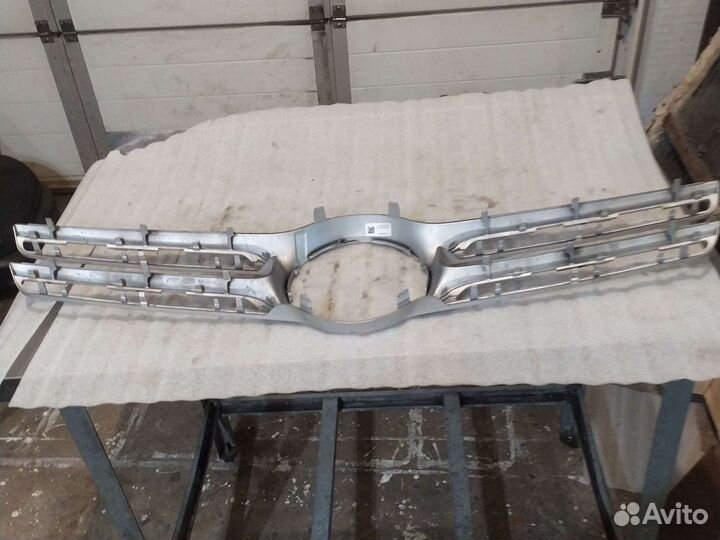 Решетка радиатора Мерседес GLC X253