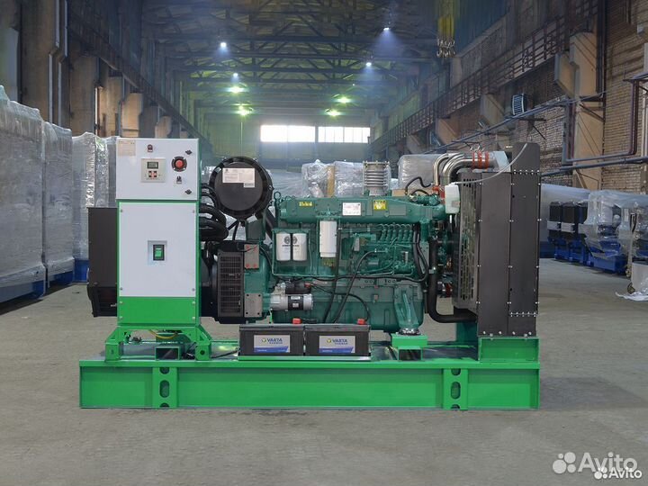 Дизельный генератор 400 кВт новый в белом