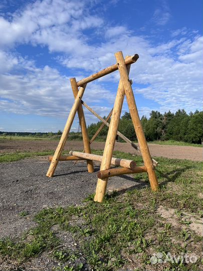 Столы из цельного дерева