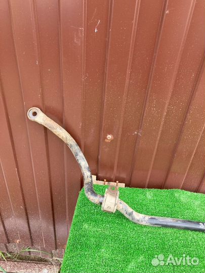 Стабилизатор передний Lancer 9