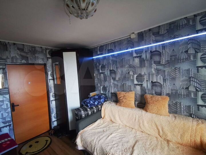 Комната 14 м² в 5-к., 5/5 эт.