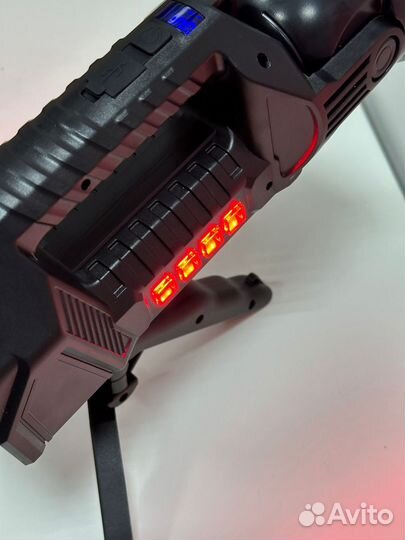 Фонарь прожектор мощный перезаряжаемый со штативом