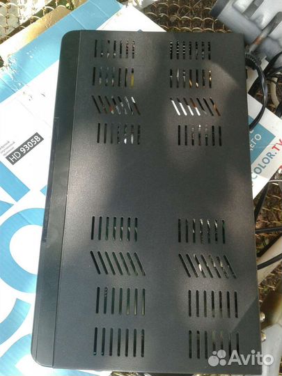 Ресивер триколор и 3шт тарелки