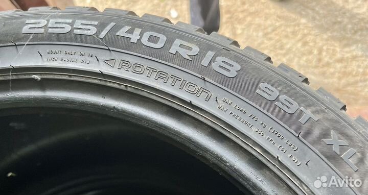 Nokian Tyres Hakkapeliitta 8 255/40 R18 99T