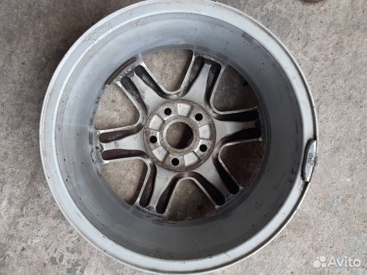 Диск литой Skoda Octavia A5