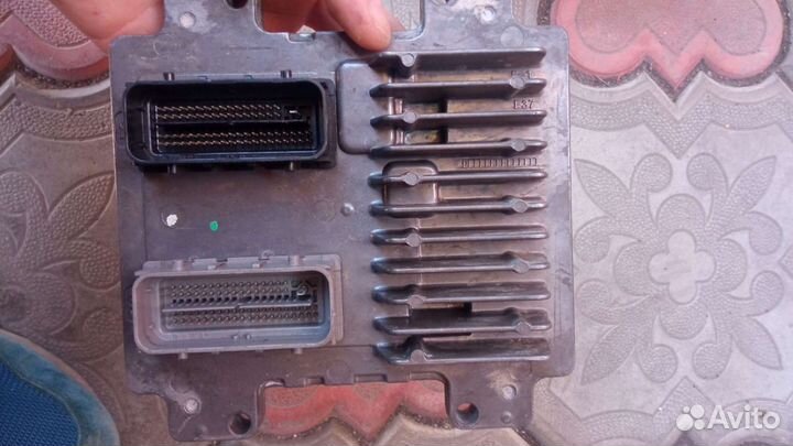 Блок управления двигателя efi chevrolet captivа